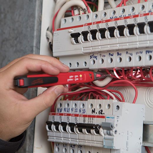 Peakhurst Electricians